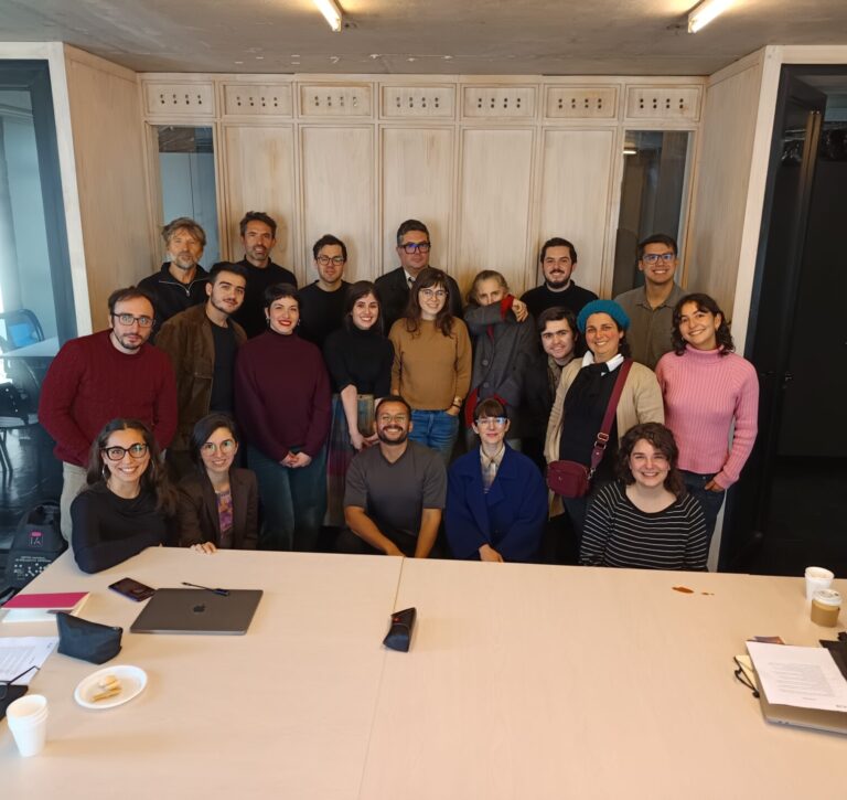 Jornada FAIR 2025: Equipo completo participó de encuentro en el Campus Lo Contador UC