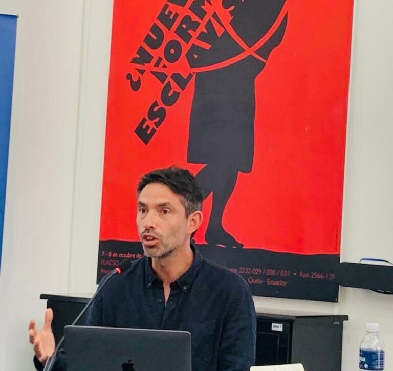 Martín Tironi presentó en el I Congreso Internacional «Tecnología(s) y transformaciones del Trabajo» en Quito